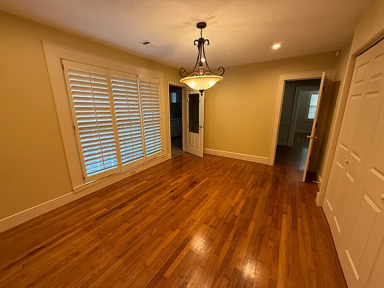 112 Cedar St — Photo 2