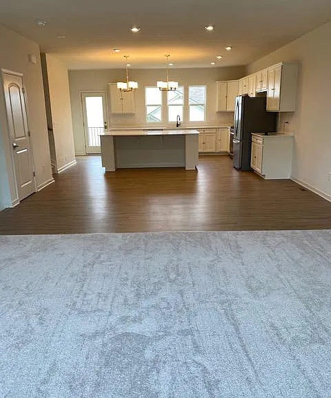 9739 Junction Sta — Photo 10