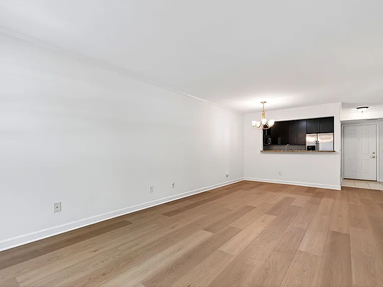 1010 Nicholwood Dr #103 — Photo 14
