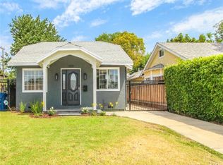 1029 E Fairview Blvd, Inglewood, CA 90302