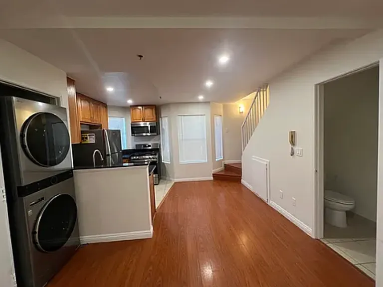 1244 Stanley Ave #T107 — Photo 5