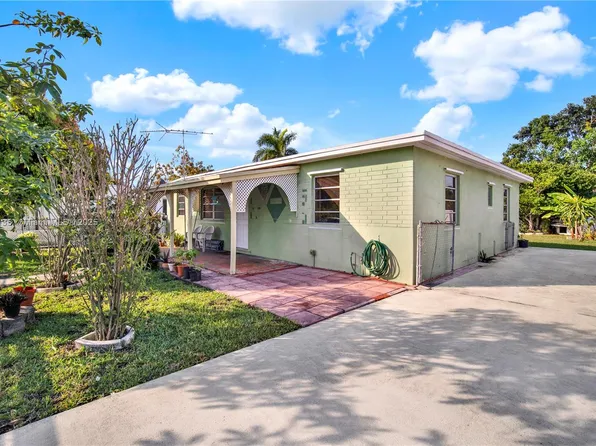 860 SW 3rd St, Florida City, FL 33034