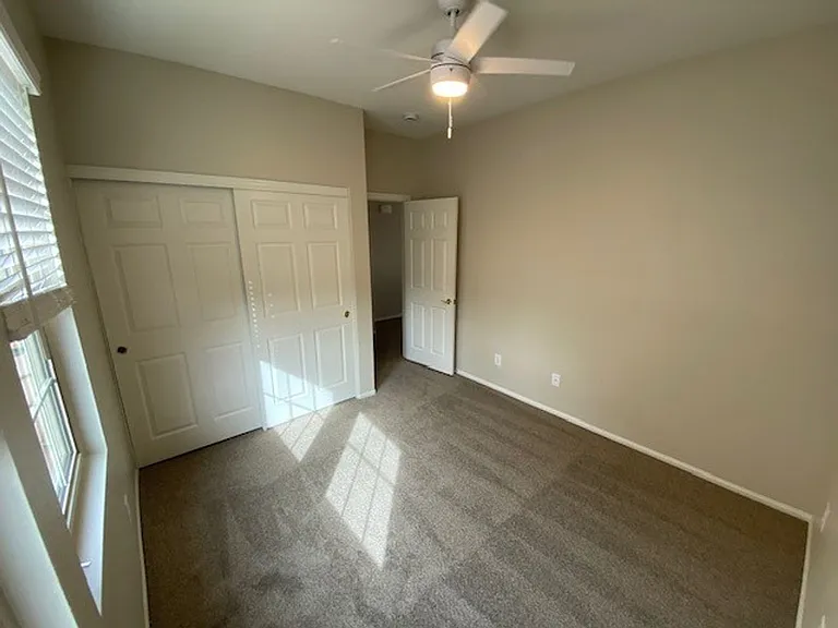 10509 Foggy Glen Ave — Photo 15