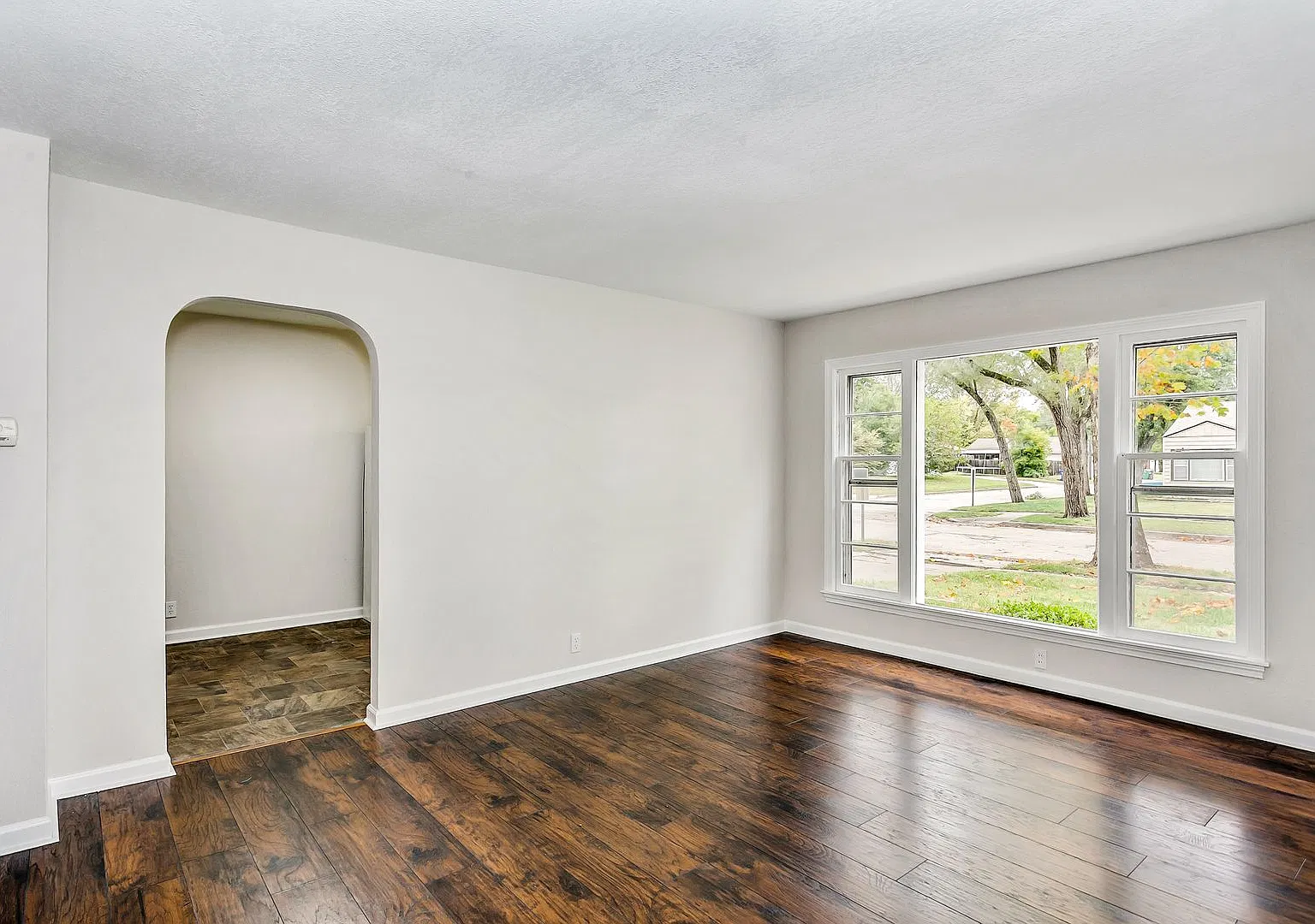 Newly Remodeled 3 Bedroom Home! — Photo 2