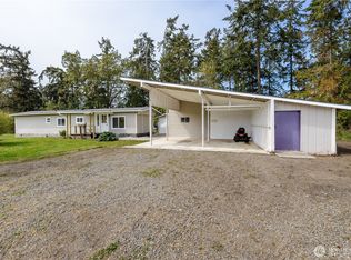 251 Washington Harbor Rd, Sequim, WA 98382