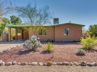 2534 E Blacklidge Dr, Tucson, AZ 85716