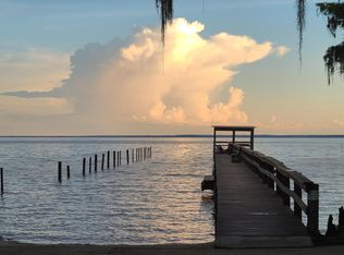 233 Paradise Blvd, Georgetown, FL 32139