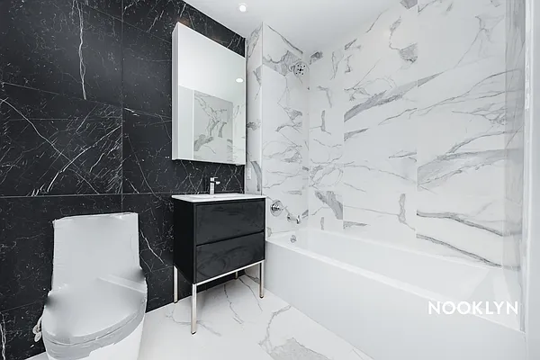 Rented by Nooklyn NYC LLC | media 82