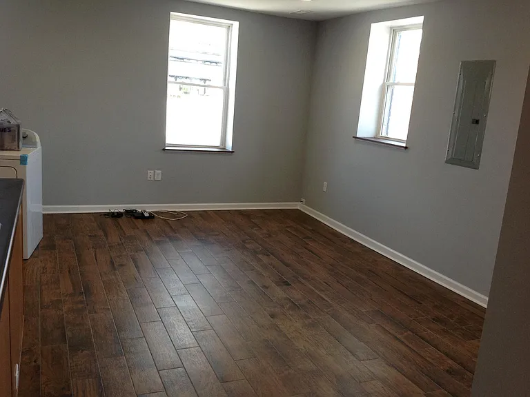 6 N 18th St #301 — Photo 4