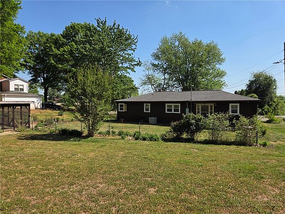 5th image of 145 Black Oak Ridge Road