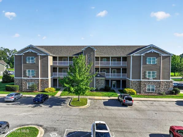 4428 Bluebill Drive #8, Greenville, NC 27858