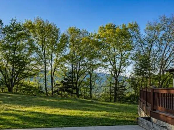 2000 Fredonia Rd, Dunlap, TN 37327