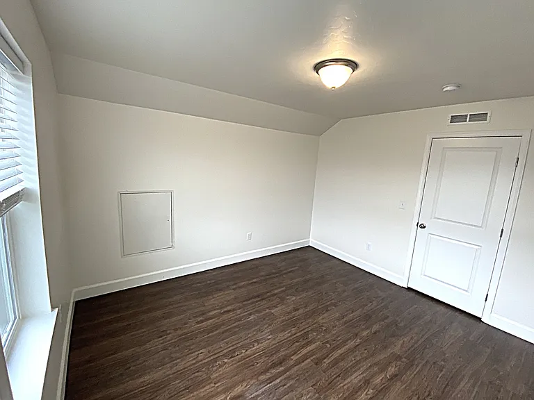 309 E Sicily Dr — Photo 24