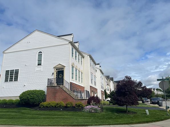 355 Rockmeade Dr