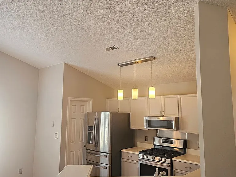 804 Newday Ct — Photo 7