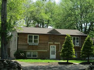 1715 Kingstown Rd, South Kingstown, RI 02879
