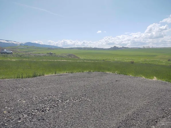 24 Zwingli Rd, Grangeville, ID 83530