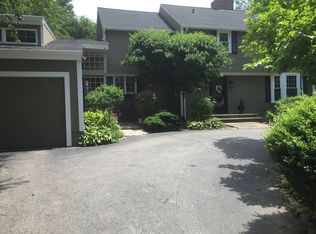 7 White Birch Rd, Cranston, RI 02920