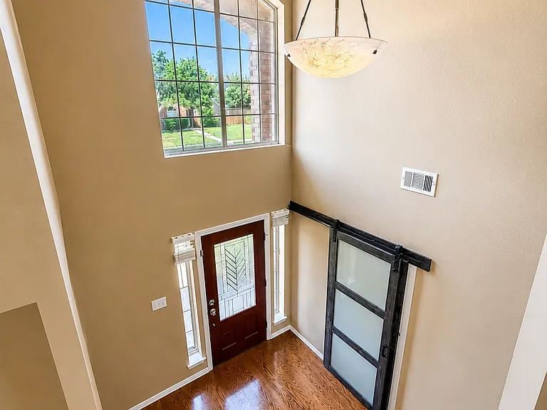 1818 Lake Texoma Cir — Photo 14