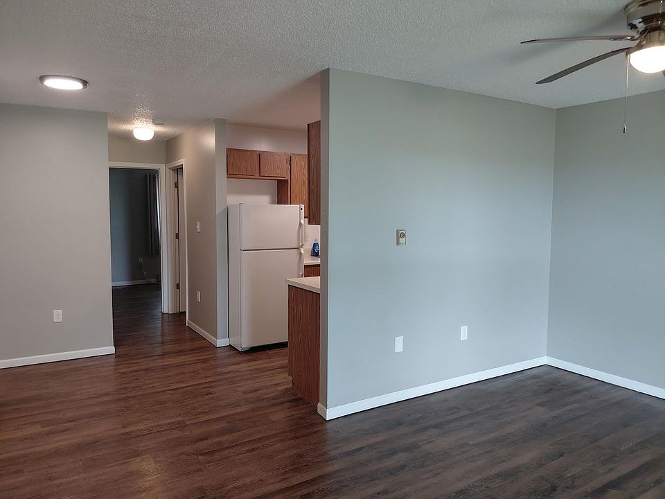 1st image of 311 S Grand Ave #2
