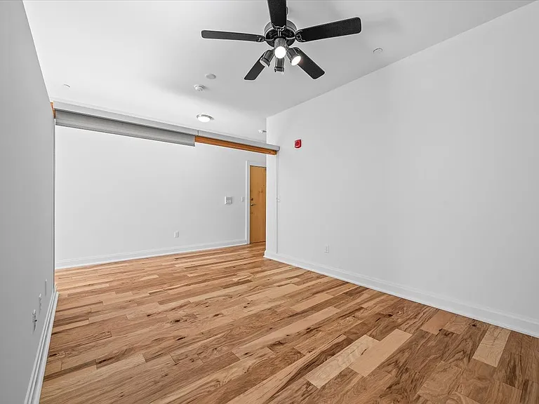 219 Carron St #203 — Photo 11