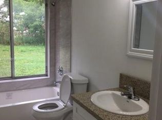 16720 SW 99th Ave, Miami, FL 33157