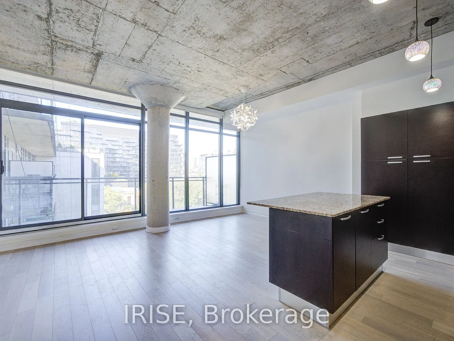 10 Morrison St — Photo 2
