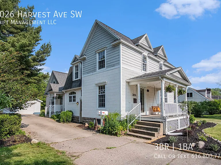 3026 Harvest Ave SW — Photo 3