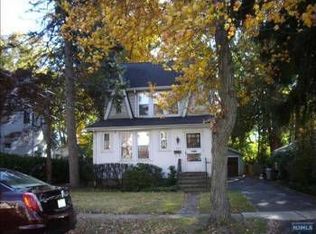 65 Euclid Ave, Westwood, NJ 07675