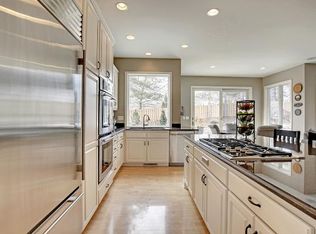 1578 Corral Ln, Woodbury, MN 55125