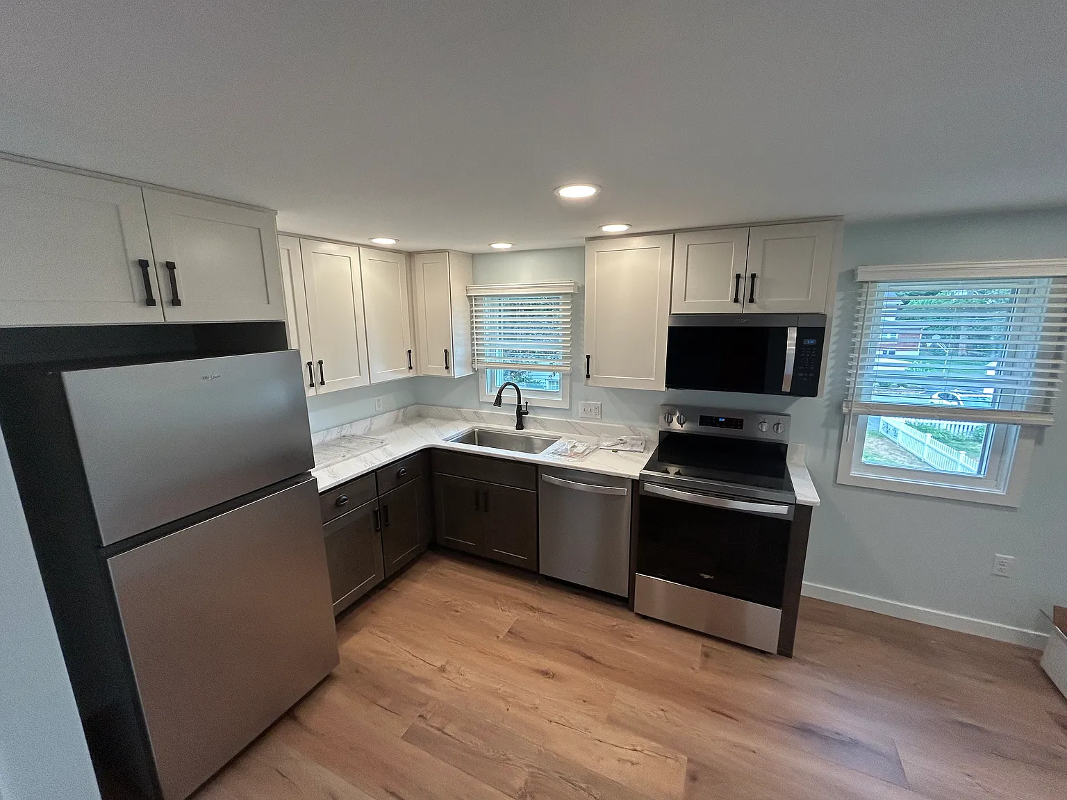 26 Maple Ave — Photo 3
