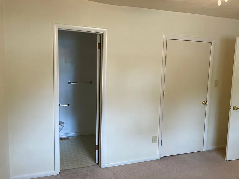 12 Clemwood Pkwy — Photo 8