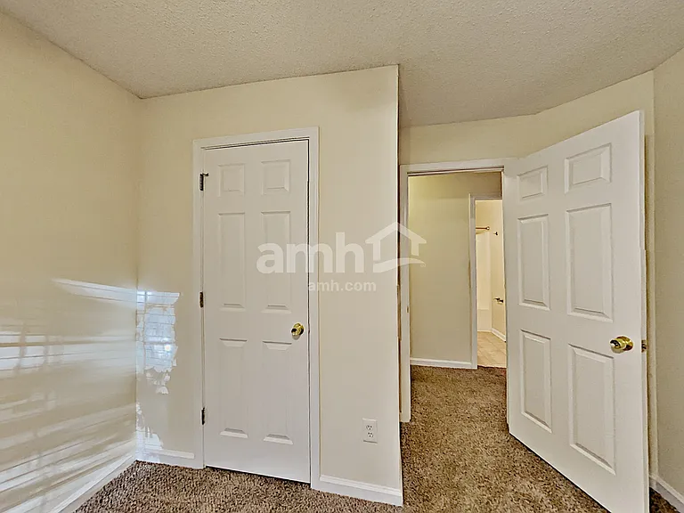 4457 Grove Dr NW — Photo 6
