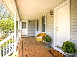 48 Ponemah Rd #A-3, Amherst, NH 03031