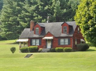 121 Sheffey Memorial Rd, Pearisburg, VA 24134