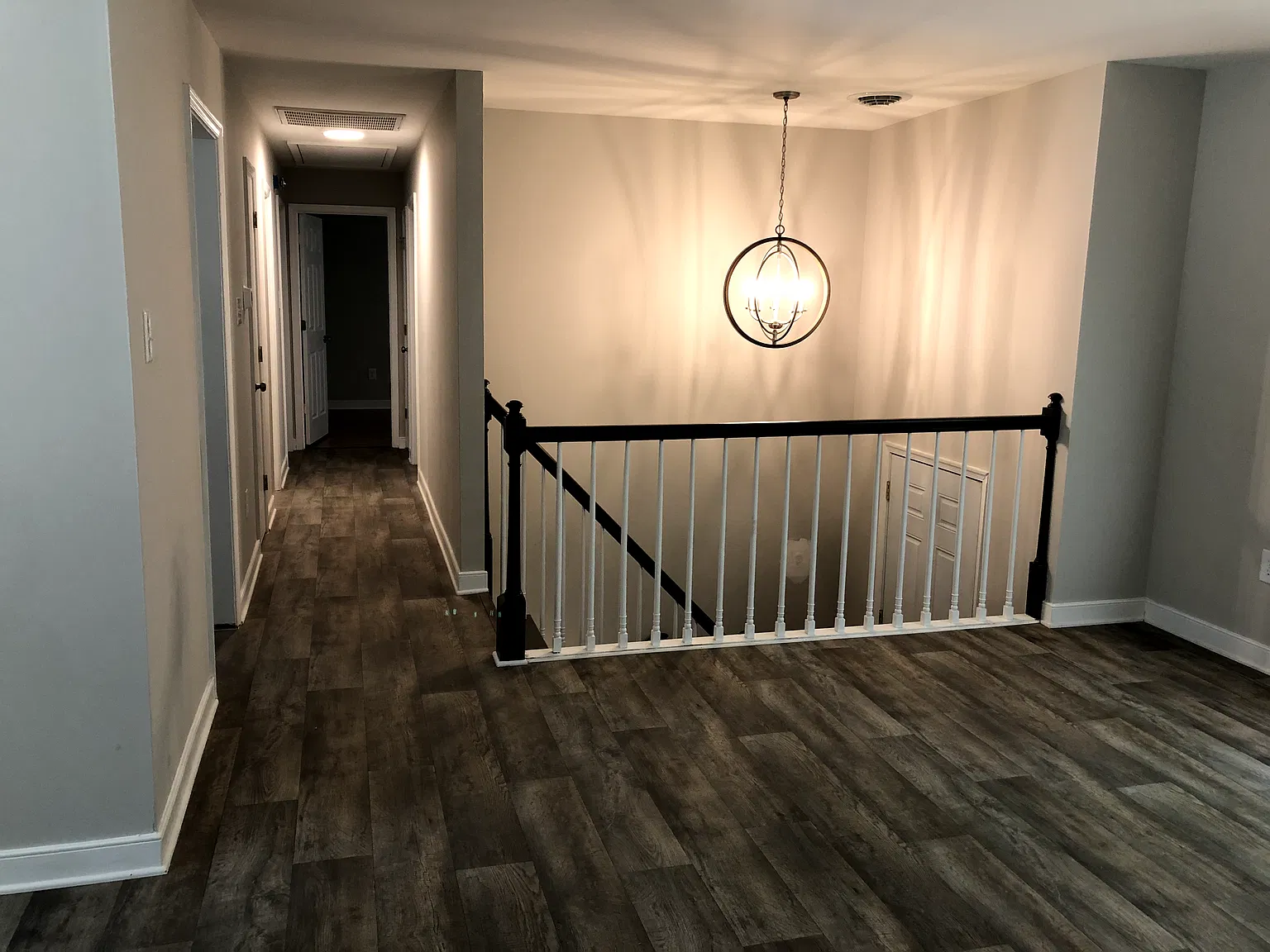 5 bed, 2326 sqft, $2,695 — Photo 3