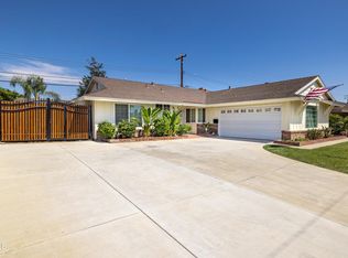 820 Rosewood Ave, Camarillo, CA 93010