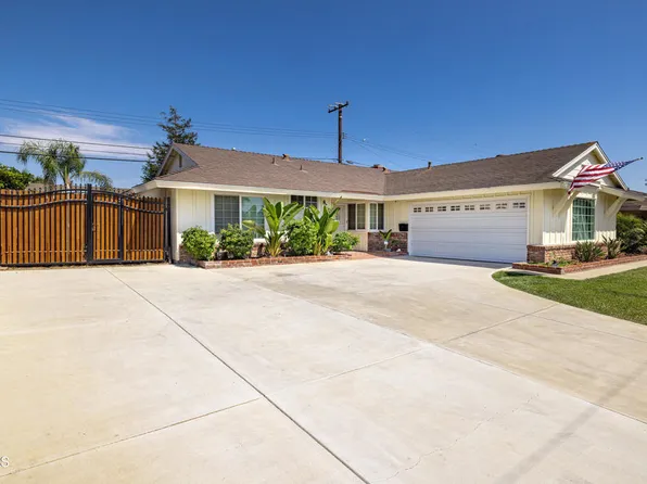 820 Rosewood Ave, Camarillo, CA 93010