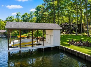 203 King Laurence Ct, Scroggins, TX 75480