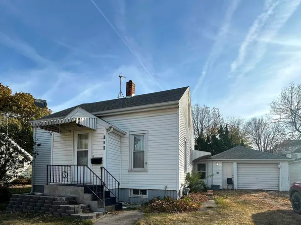 412 River St, Iowa Falls, IA 50126