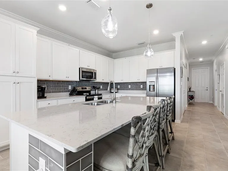 18008 Gawthrop Dr #402 — Photo 14