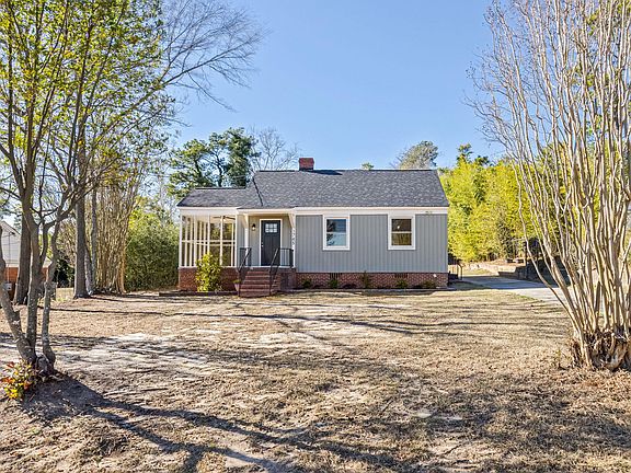 2nd image of 1745 Berkeley Road