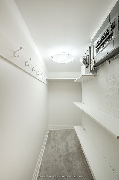 Toronto Townhouse for rent - 2 Bedrooms — photo 7