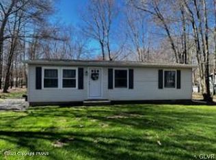 68 Fox Hill Rd, Albrightsville, PA 18210