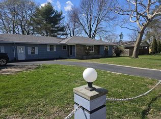 25145 Ella St, Perrysburg, OH 43551