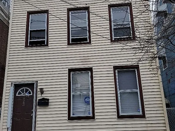 123 Bayard St, Trenton, NJ 08611