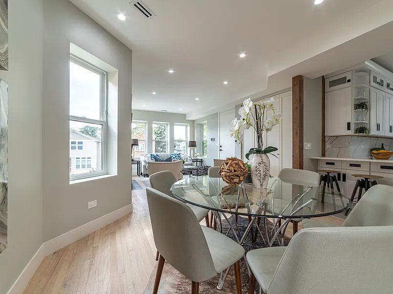 4730 W Grace St — Photo 4