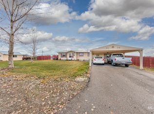 393 Tuttle Dr, Ontario, OR 97914