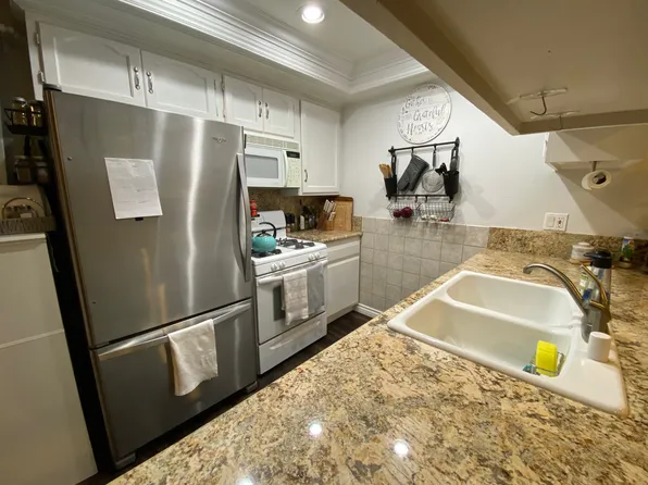 772 W Lambert Rd #129, La Habra, CA 90631