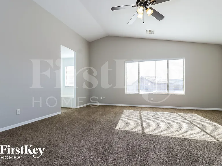 21797 W Sonora St — Photo 8